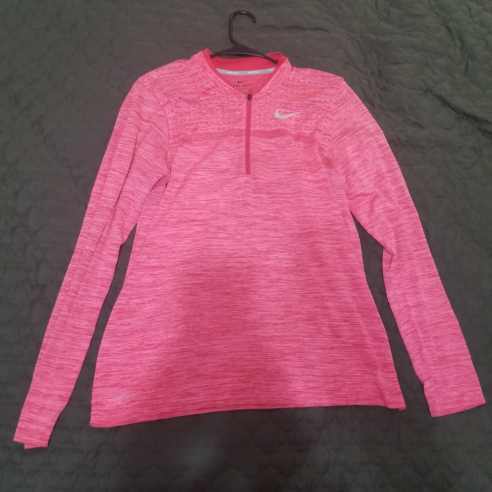 Nike long sleeve golf shirt